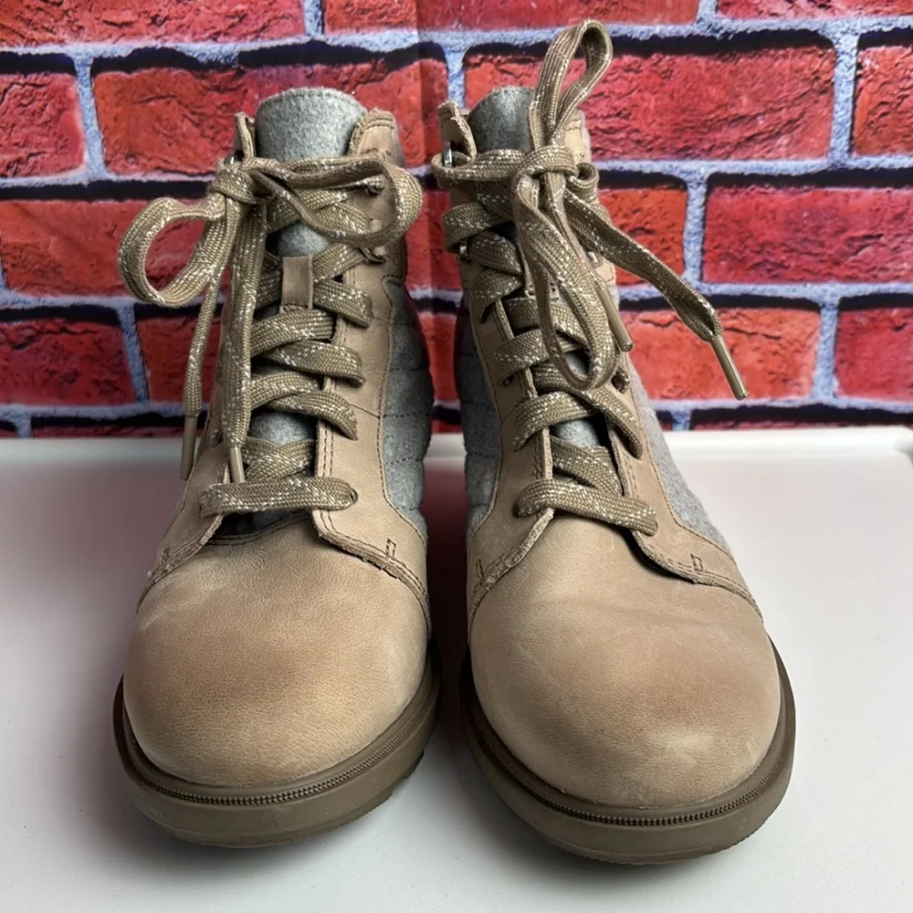 SOREL Women's Evie II NW Lace Waterproof Wedge Bootie‎ Boot Omega Taupe Size 8